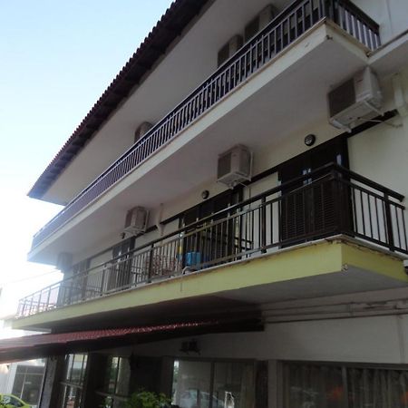 Chris Apartments Metamorfosi  Exterior photo
